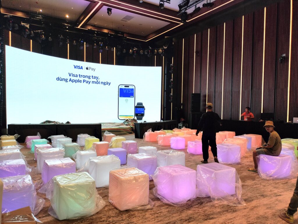 HỘP ĐÈN - CUBE LED