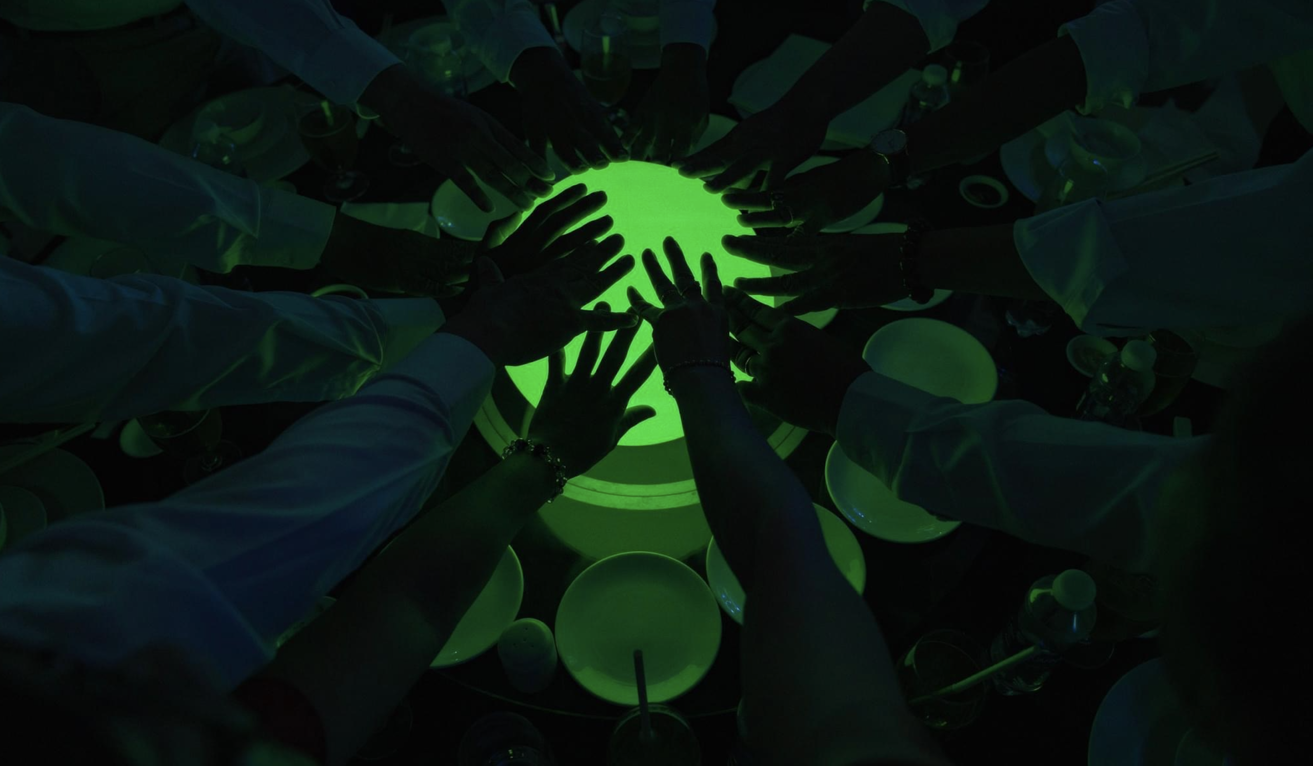 BÓNG LED 30CM ĐỂ BÀN - ĐIỀU KHIỂN TỪ XA